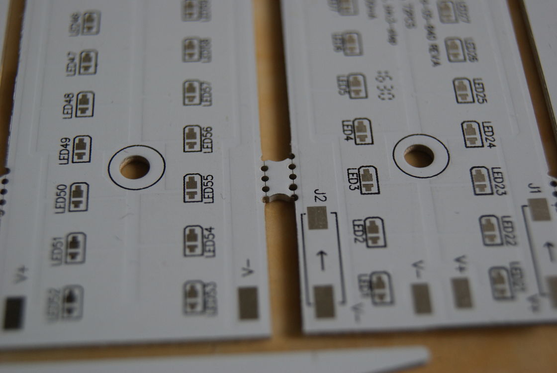 أيزو 14001 2015 معتمد Ventec PCB للأداء المتفوق والمتانة