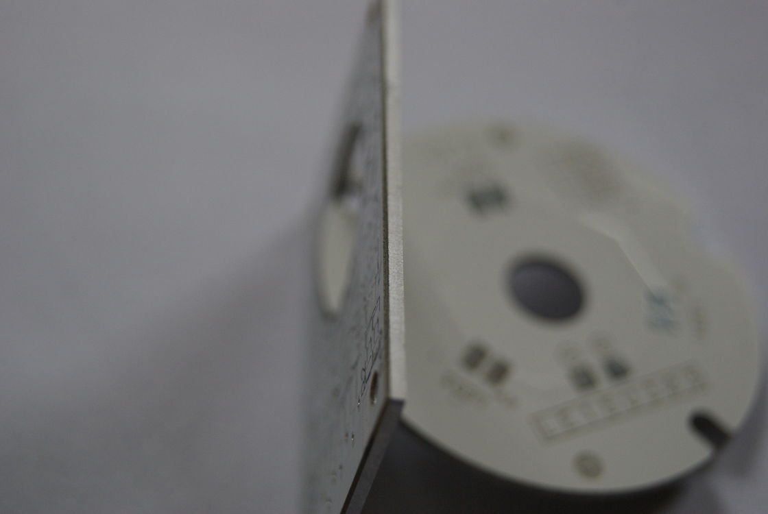 سمك الـ PCB 0.6-6.0MM التوصيل الحراري 1.0w التوصيل الحراري العالي PCB المعدنية لنقل الحرارة الفعال