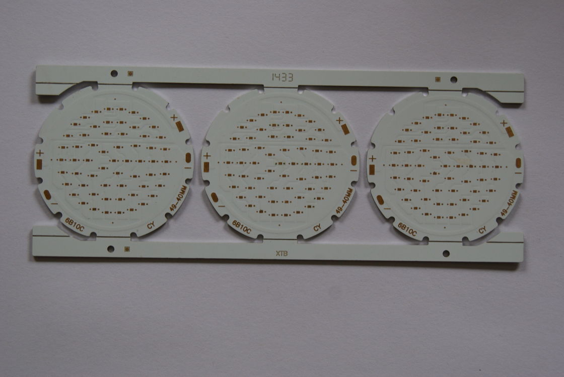 خدمة الجهد IMS PCB 3KV مقاومة الجهد Ventec النحاس 0.5-6.0oz HASL / ENIG سطح النهاية