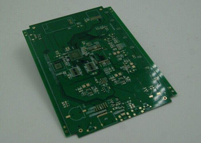 الاتصالات العريضة النطاق بطاقة PCB متعددة الطبقات مع إكمال السطح الذهبي الغمر و 4-32 طبقة