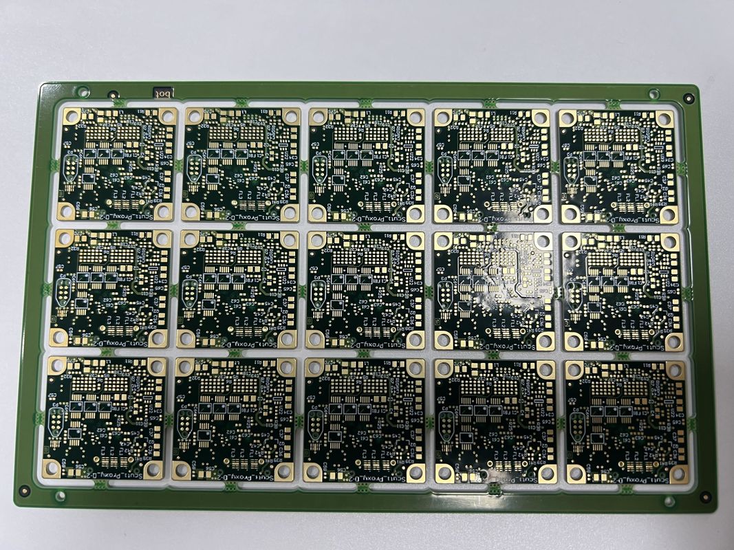 OEM 6 طبقة بطاقة PCB عالية السرعة مع مصدر المصباح 0.4-3.2Mm التحكم في انعكاس