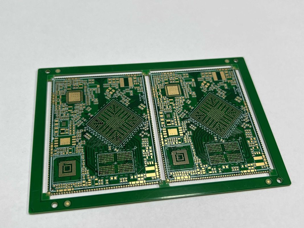 نعم التحكم في انقطاع الكهرباء HDI لوحة PCB مع نصف فتحة وحجم الحفرة الحد الأدنى 0.15mm