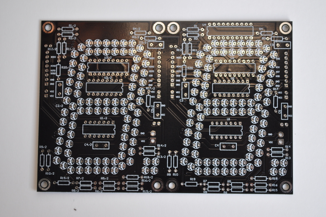 تقنية قياسية ثنائي الطبقات لوحة دارات مطبوعة بسماكة 1.6 مم لأداء فائق